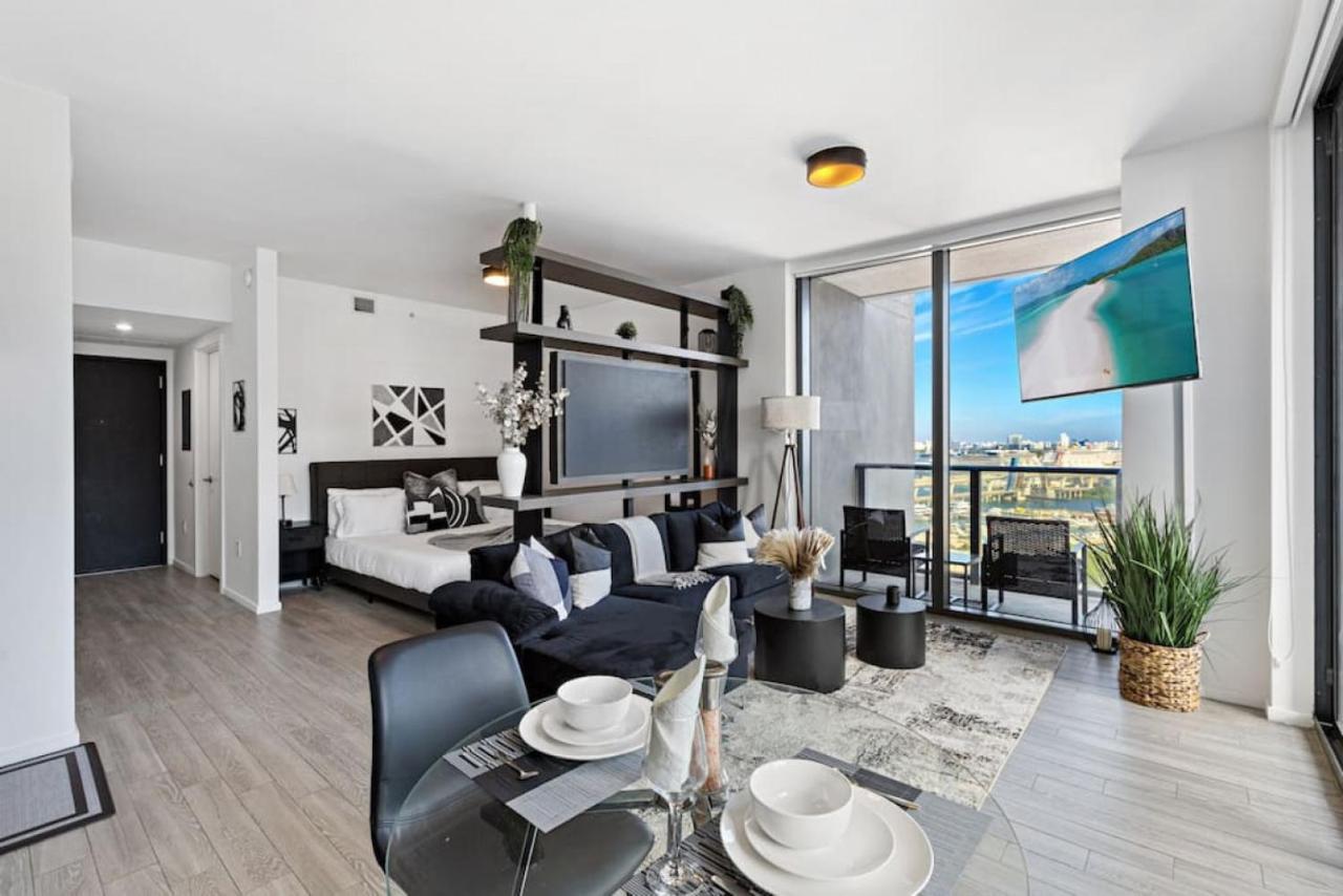 Corner Condo W/ Unrivaled Views Miami Exteriér fotografie