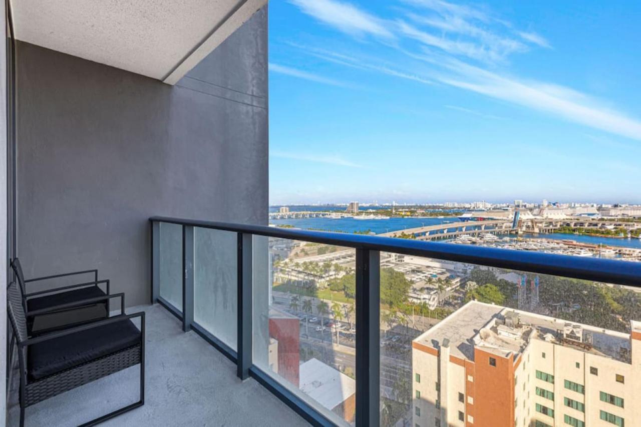 Corner Condo W/ Unrivaled Views Miami Exteriér fotografie