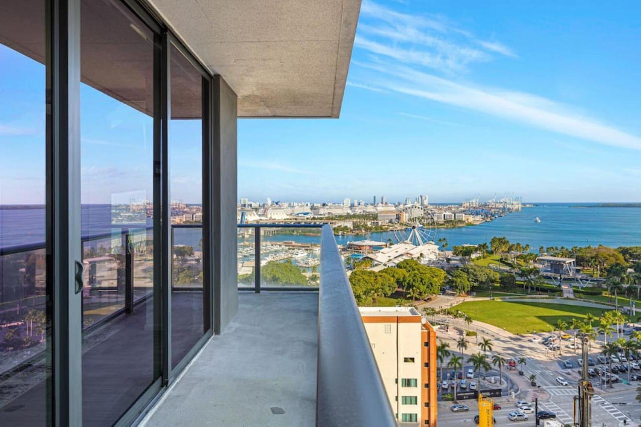 Corner Condo W/ Unrivaled Views Miami Exteriér fotografie